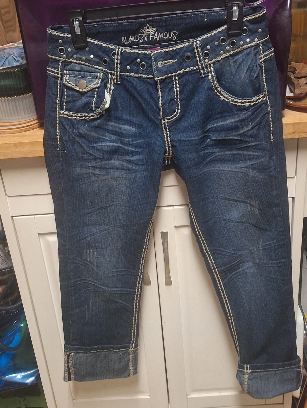 Almost Famous Blue Stud-Trim Cropped Jeans with Contrast Stitching Size 9